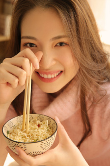 善良的老师2中字巴巴鱼汤饭惹人